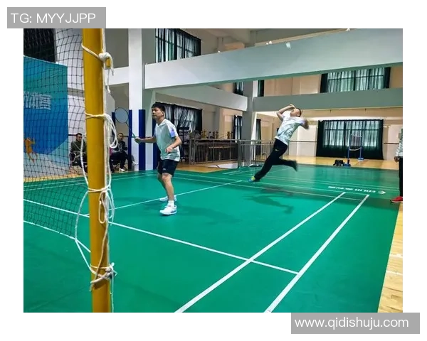 羽毛球专题:探讨成都羽毛球队灵活性训练与战术创新的成功之道